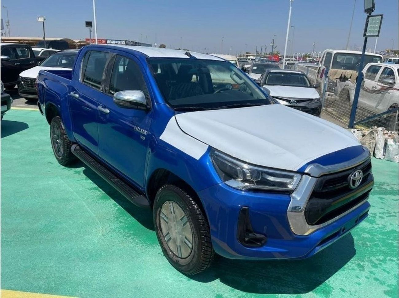 Toyota Hilux GLX 2023 Toyota Hilux  (AN120), 4dr Double Cab Utility, 4L 6cyl Petrol, automatic, Four Wheel Drive