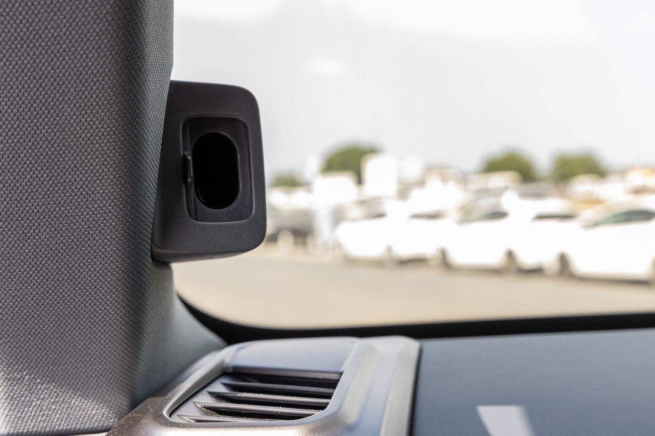 Dongfeng M Hero 917 Dongfeng M-Hero 917 BEV - GCC Specs - 2025 New (Export)