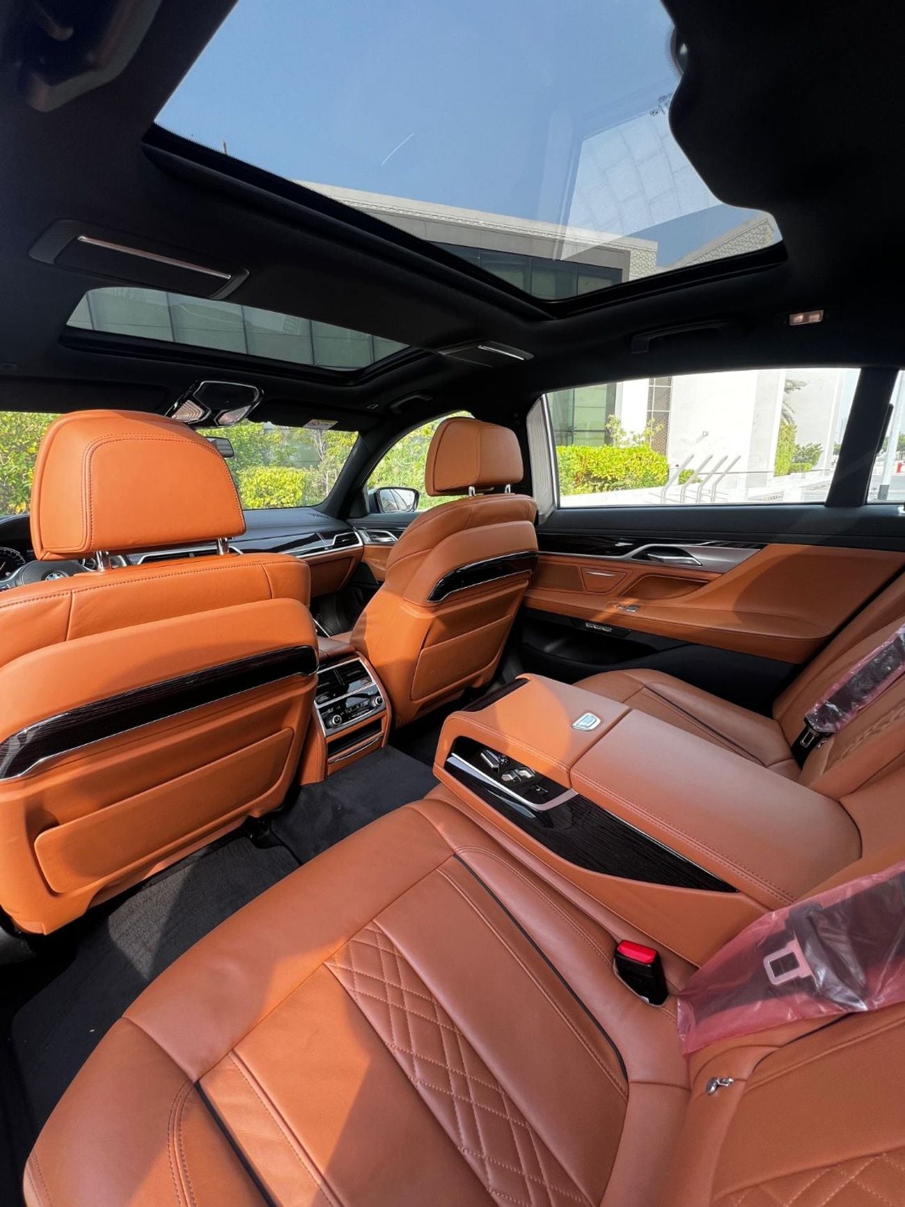 BMW 740Li M Sport 3.0L (322 HP)