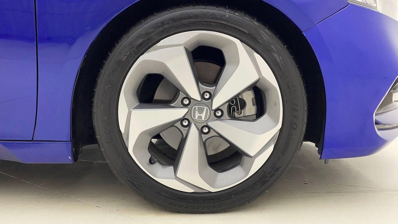 هوندا أكورد LX SPORT 2 | بدون دفعة مقدمة | اختبار القيادة في المنزل