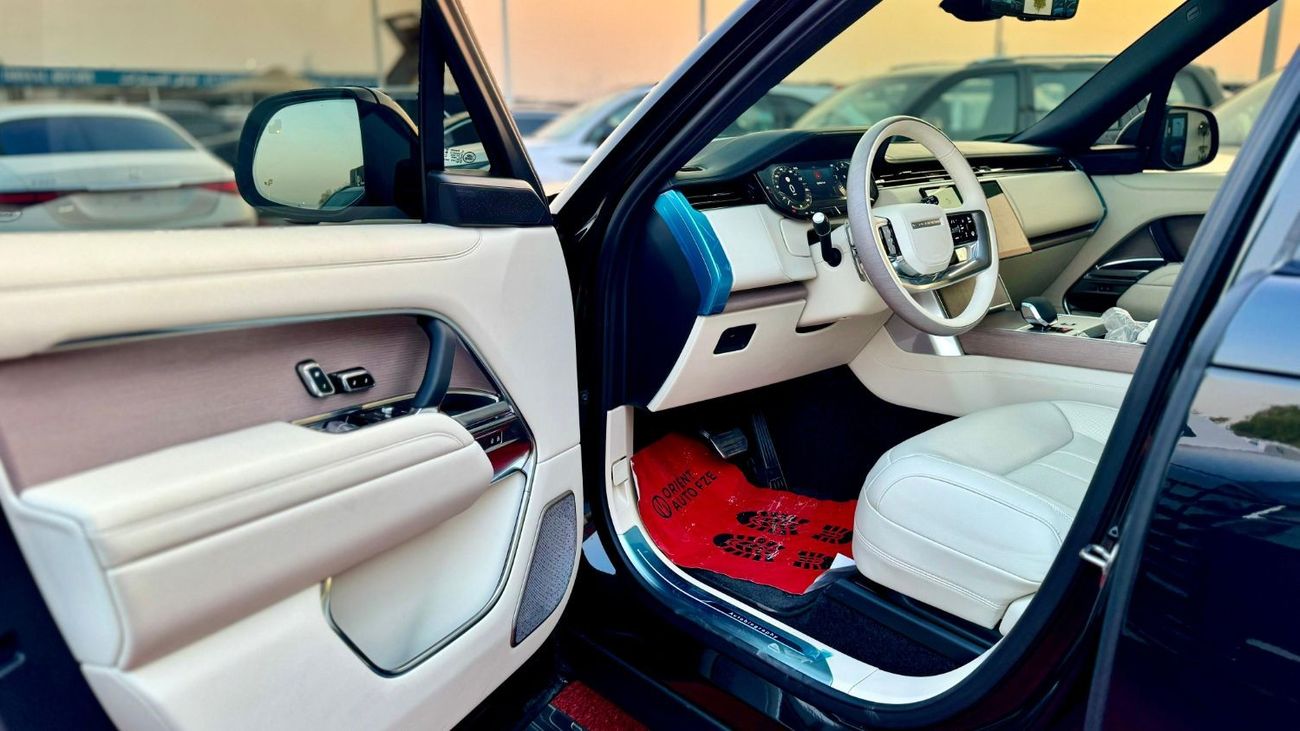 Land Rover Range Rover 2024 Range Rover Autobiography P530 LWB