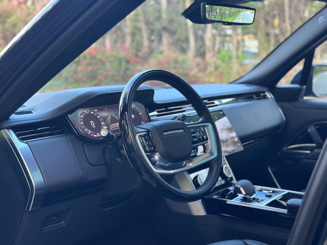 Land Rover Range Rover Autobiography P400 3.0L | 2024 | Diesel V6 | Low Mileage | Perfect Condition