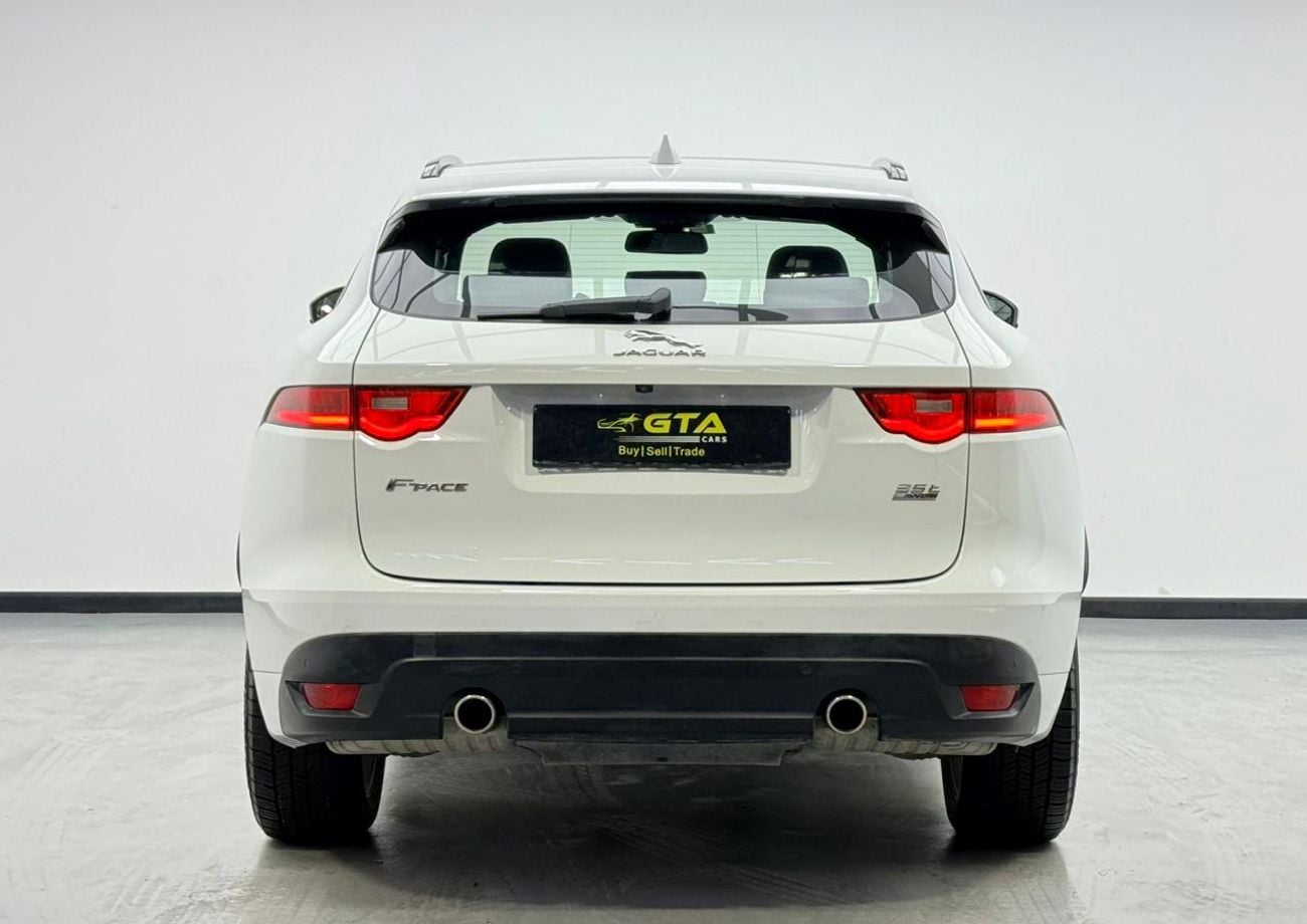 Jaguar F-PACE 2017 Jaguar F-Pace R-Sport, Full Service History, Excellent Condition, GCC