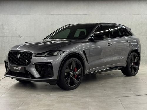جاكوار F بيس SVR 5.0L