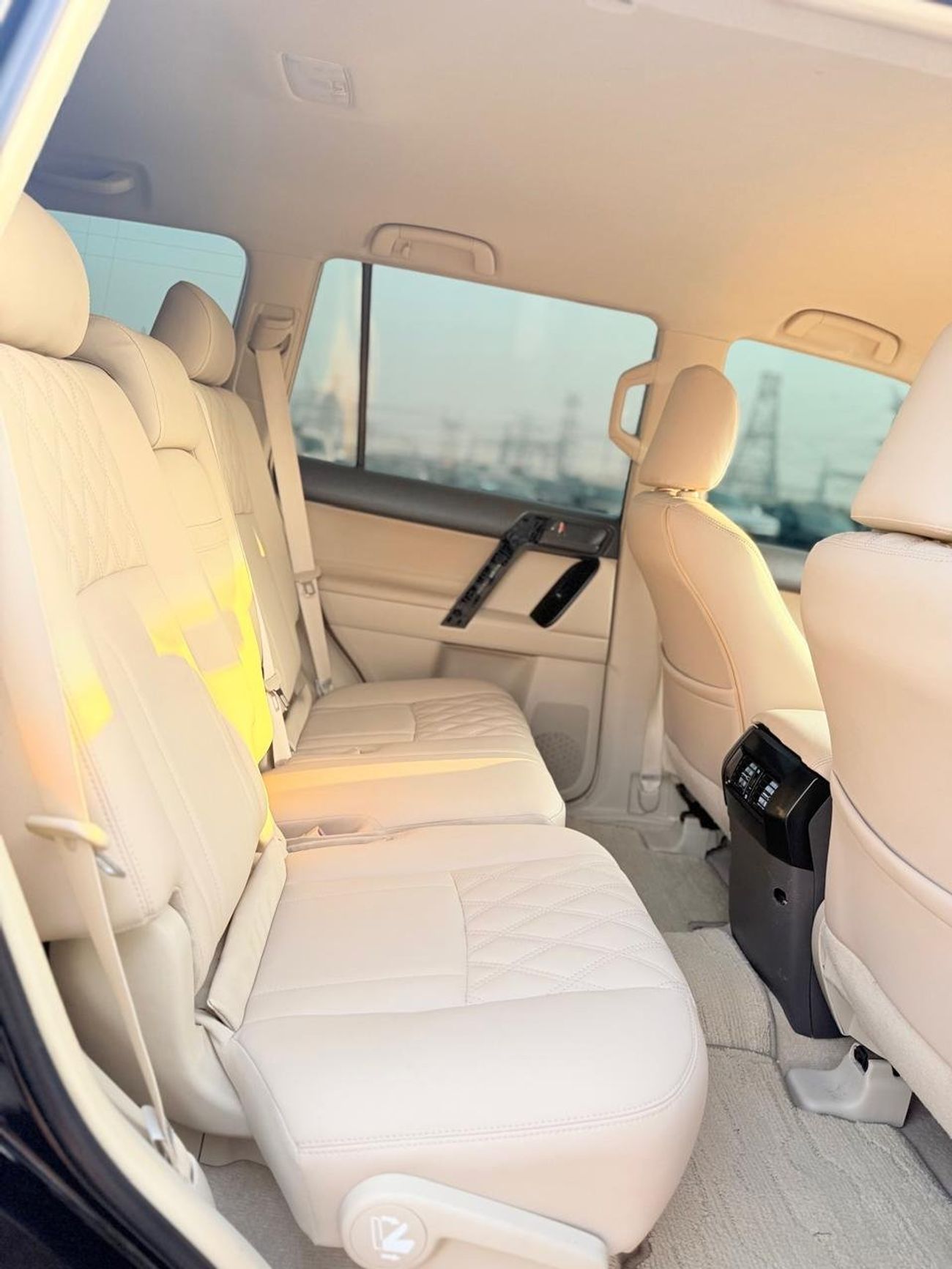 Toyota Prado Toyota Prado 2019 VXR 2.7L 4WD petrol