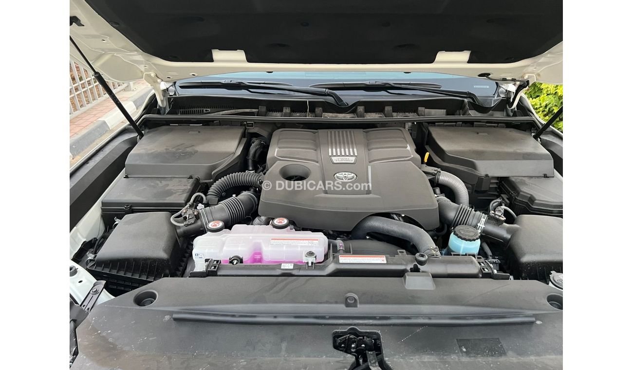 Toyota Land Cruiser LC300 VX 3.5L TWIN TURBO