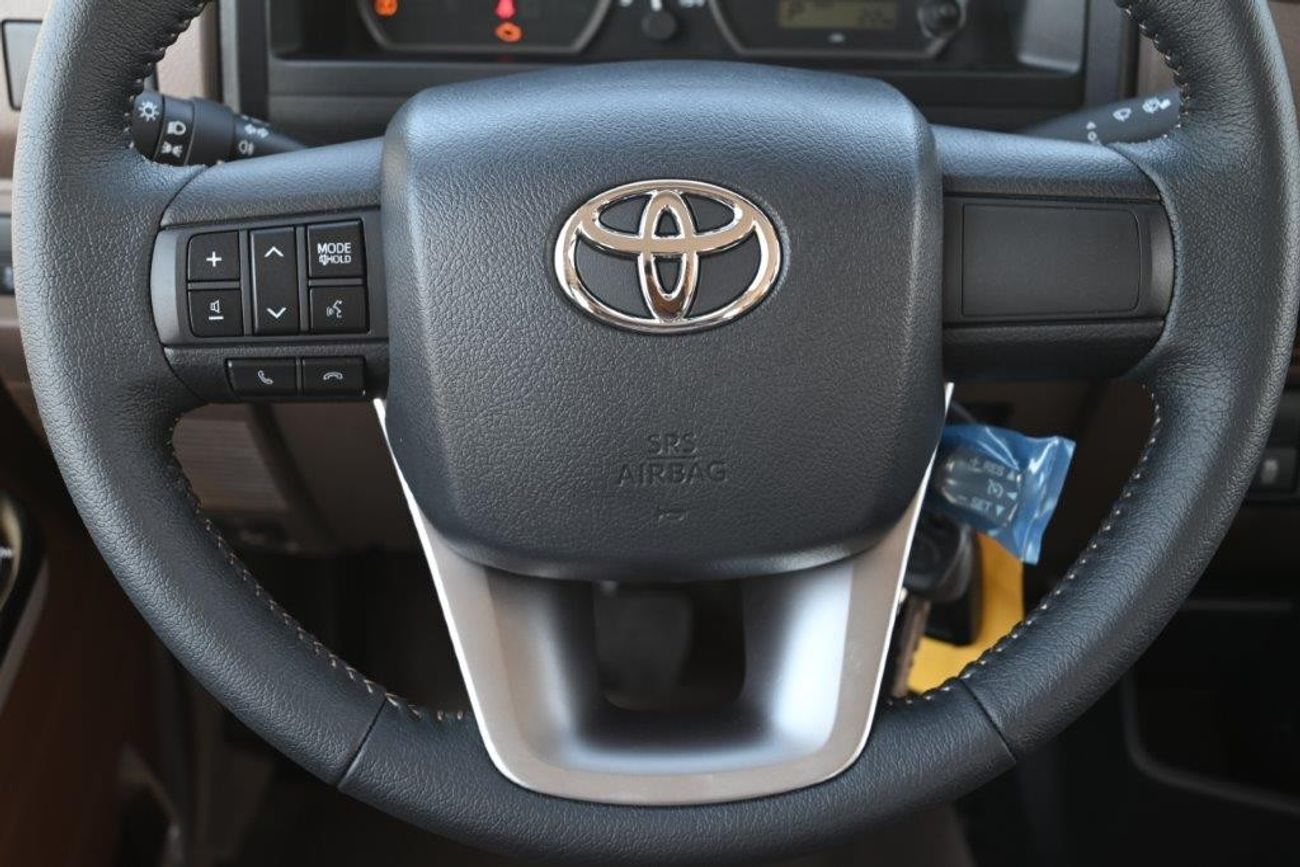 Toyota Land Cruiser Pick Up 2024 TOYOTA LAND CRUISER 79 DOUBLE CABIN PICKUP  LX-Z 2.8L DIESEL AUTOMATIC