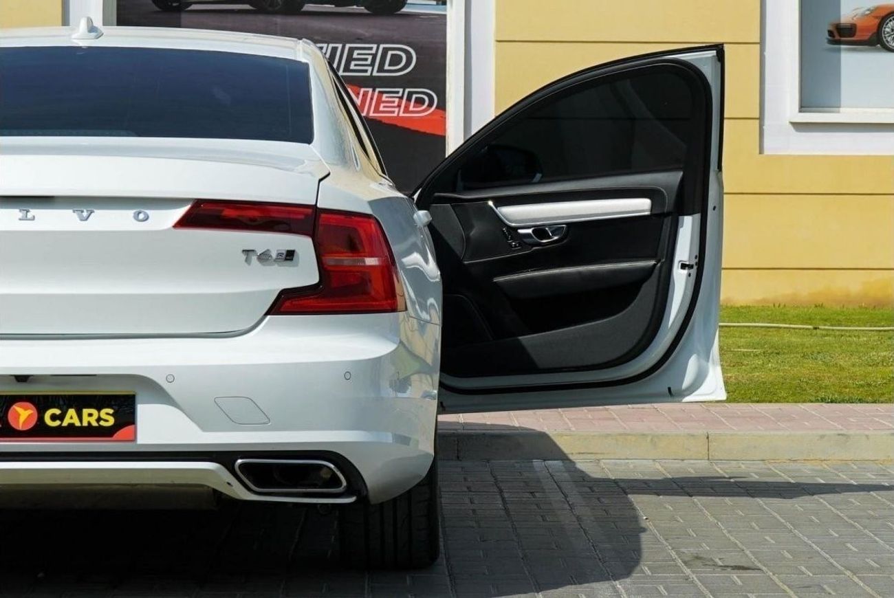 Volvo S90 R Design 90
