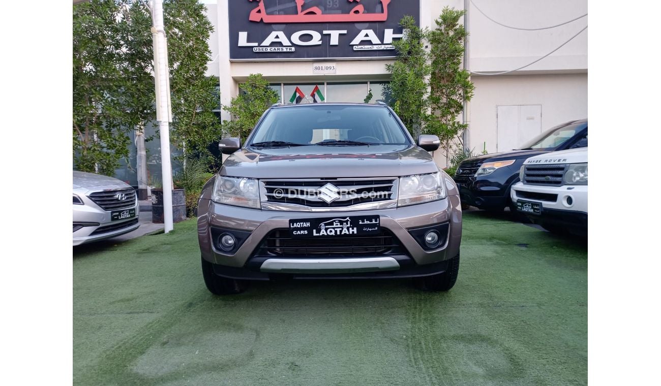 Suzuki Grand Vitara 2015 GCC model, agency dye, cruise control, alloy wheels, camera sensors, Android screen, in excelle