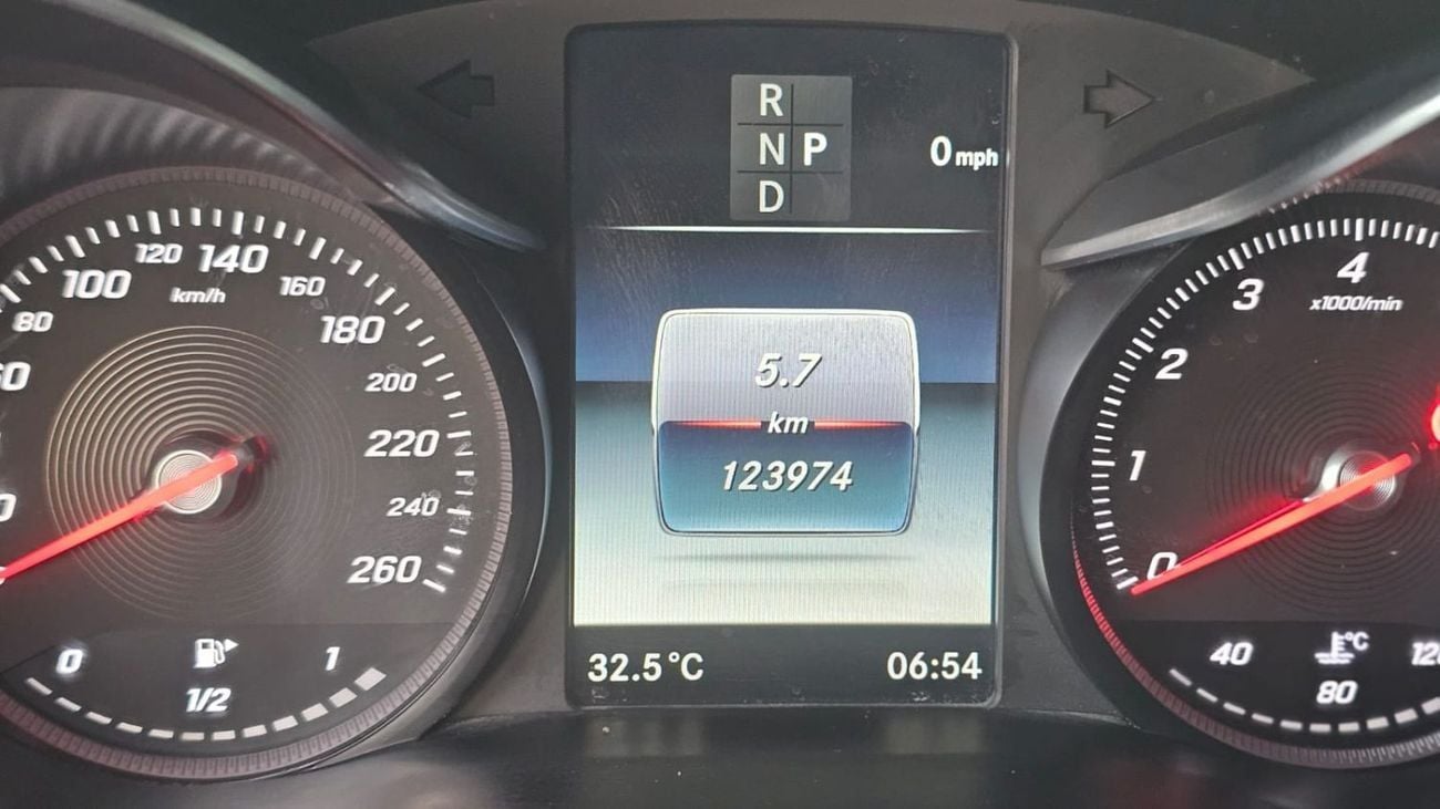 Mercedes-Benz C 200 Mercedes c200 v4 2018