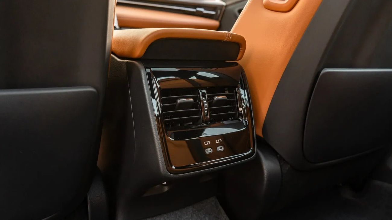 Toyota Avalon 2025 | TOYOTA AVALON HYBRID 2.0L LUXURY EDITION [ EXPORT ONLY ]