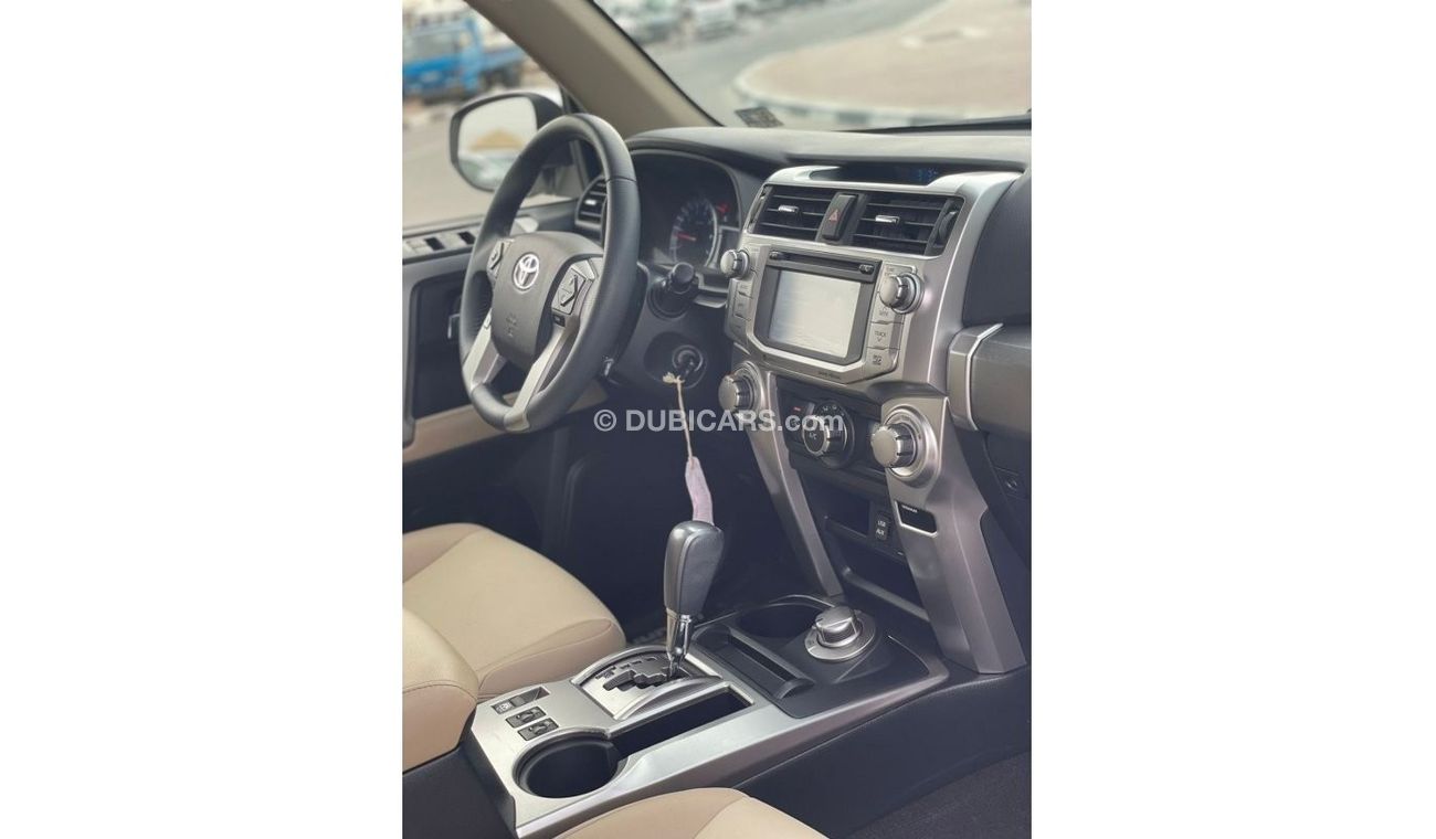 Toyota 4Runner *Offer*2019 Toyota 4Runner SR5 premium 4x4 Full Option /5% VAT LOCAL REG