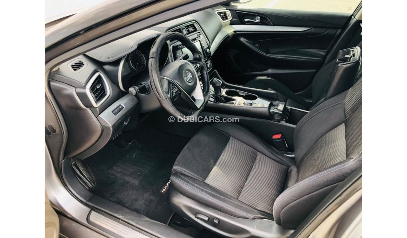 Nissan Maxima SV MODEL 2016 GCC CAR PERFECT CONDITION INSIDE AND OUTSIDE LOW MILEAGE