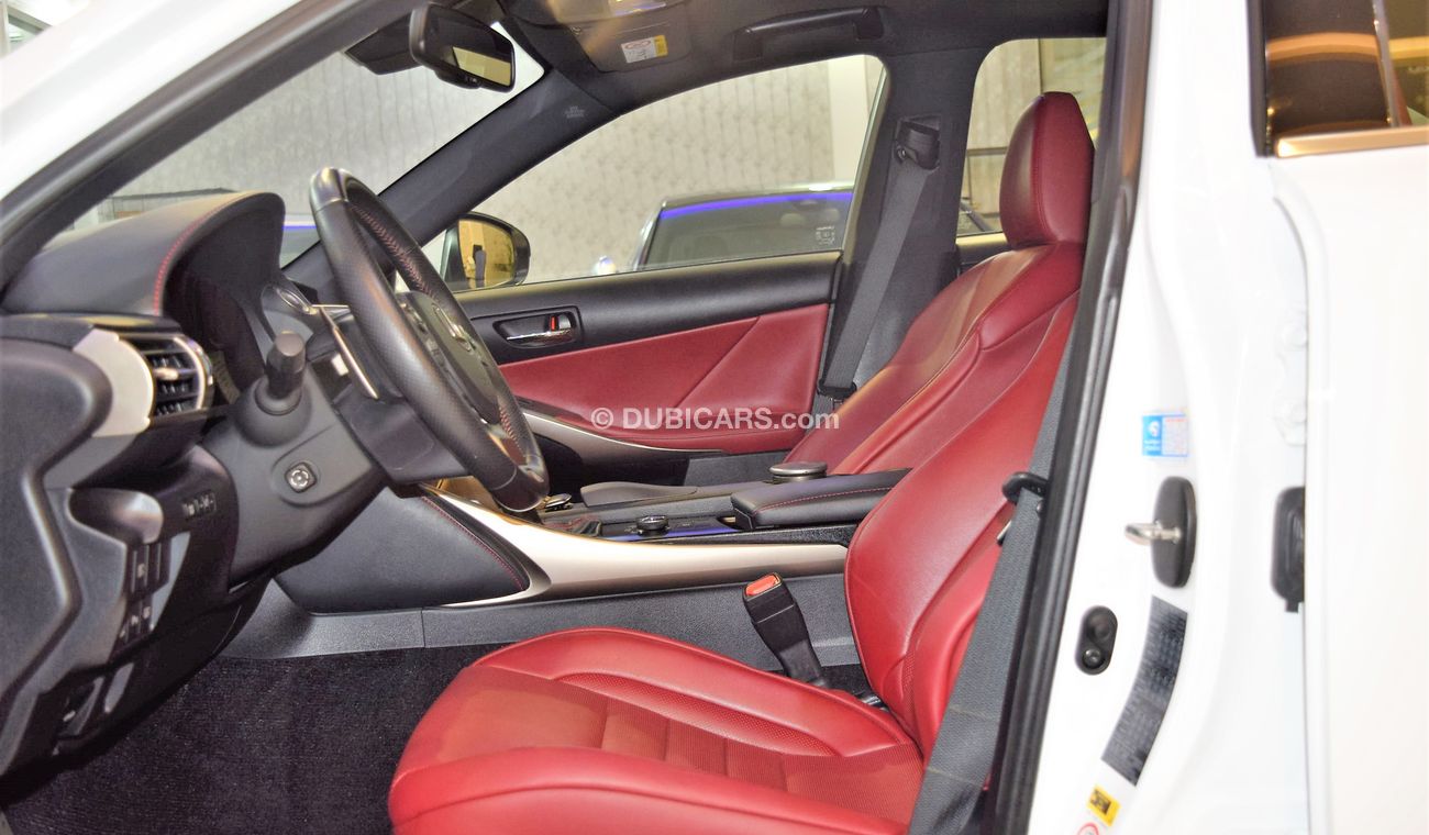 لكزس IS 350 FSport