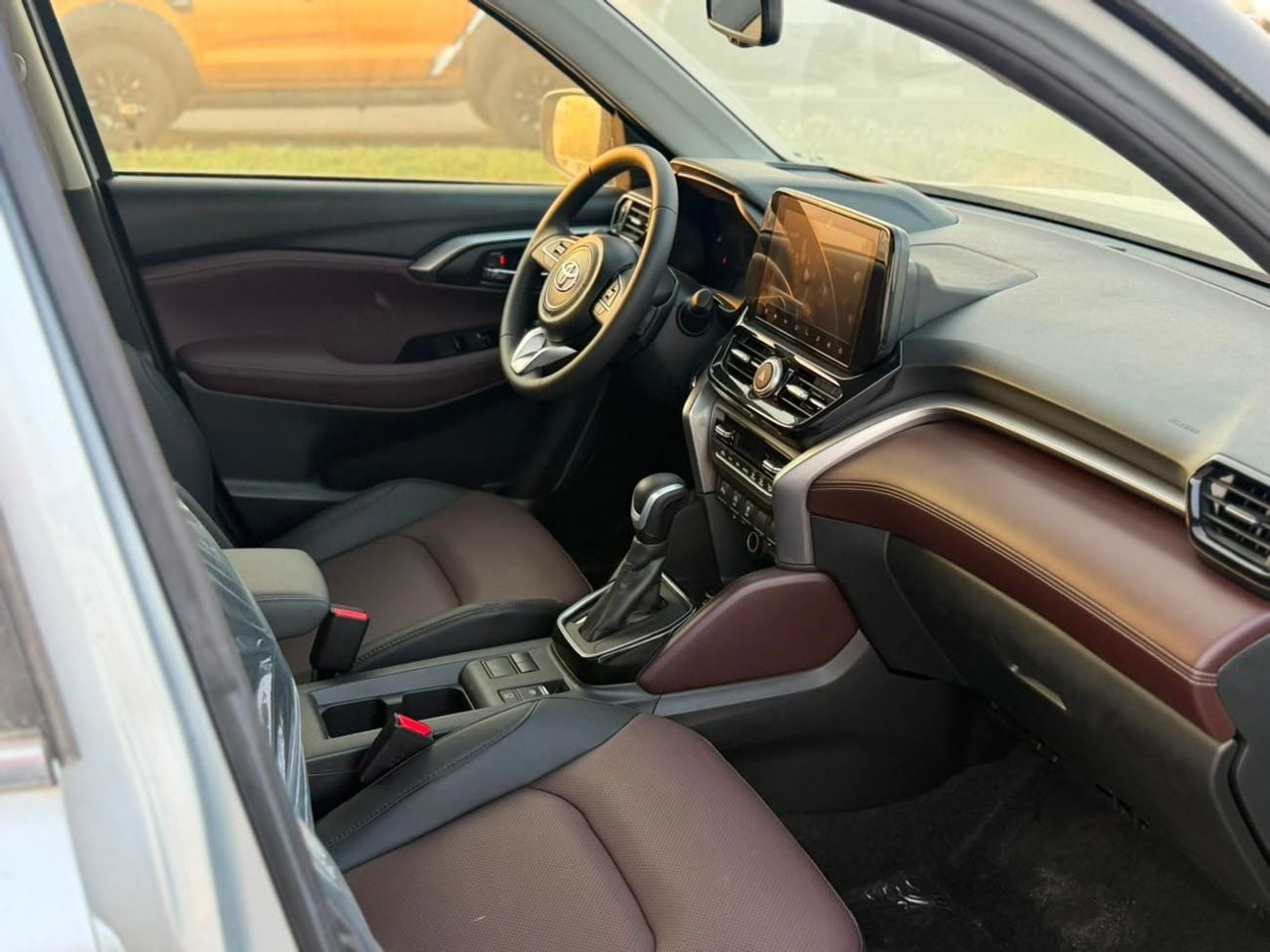 تويوتا أوربان كروزر GLX TOYOTA urban Cruiser 1.5 AT petrol 2026 GCC Full Option