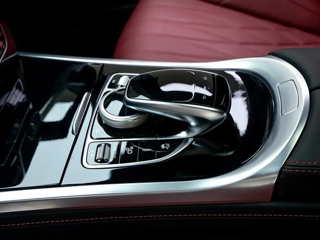 برابوس 700 - مرسيدس AMG G 63 With Brabus Certificate