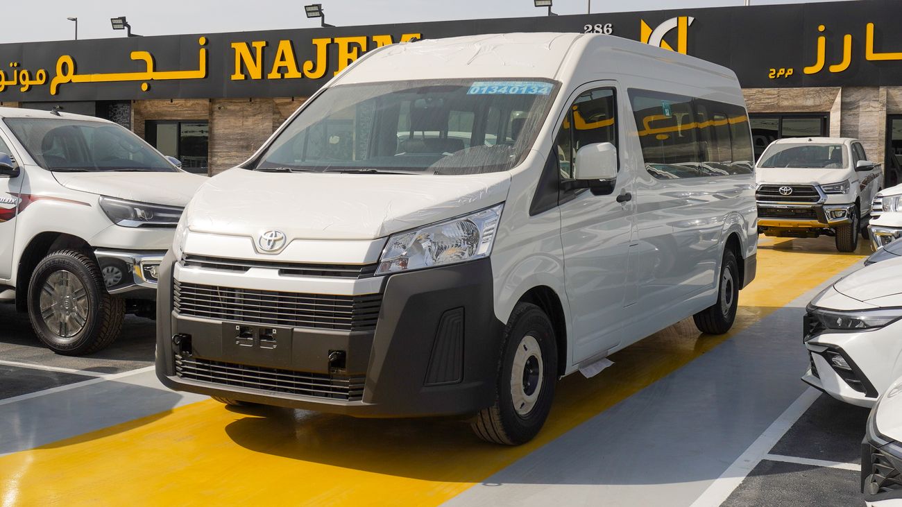 Toyota Hiace 3.5L V6 A/T