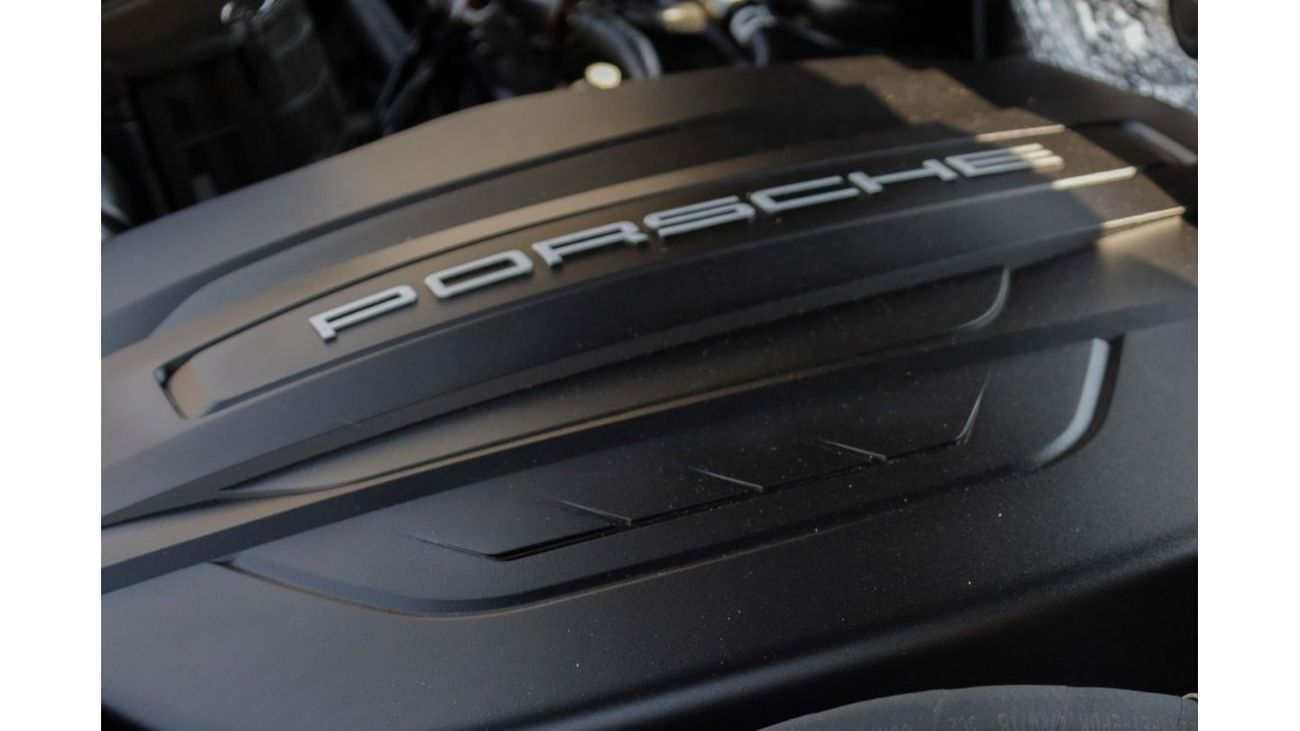 بورش ماكان std