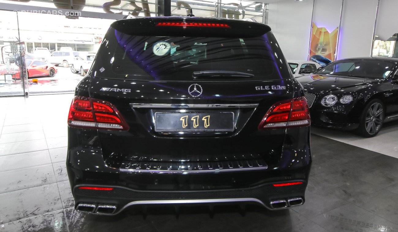 مرسيدس بنز GLE 63 AMG S