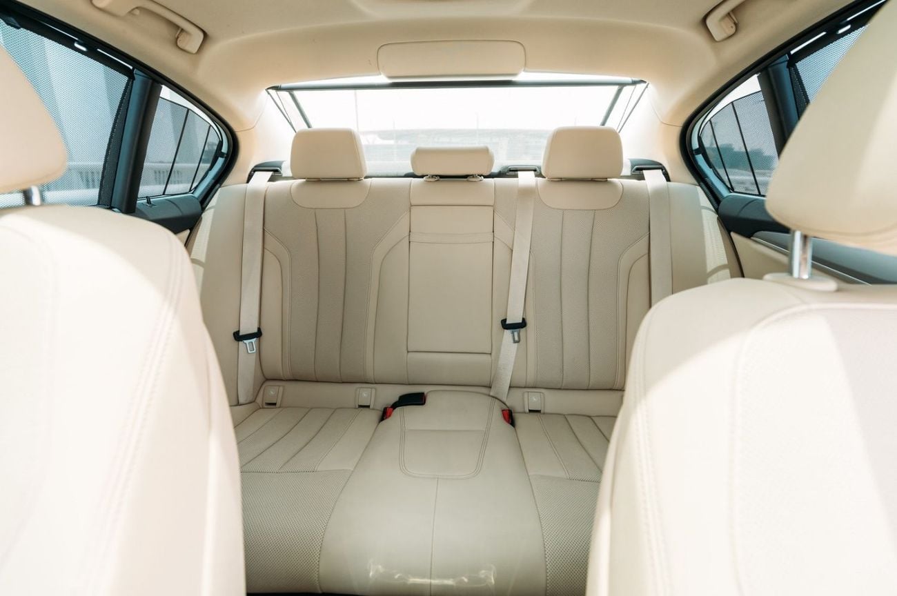 بي أم دبليو 520i BMW 5 Series 520 2021 مواصفات خليجية