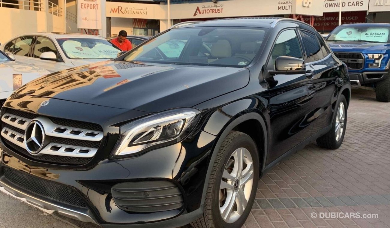 مرسيدس بنز GLA 250 1 year warranty