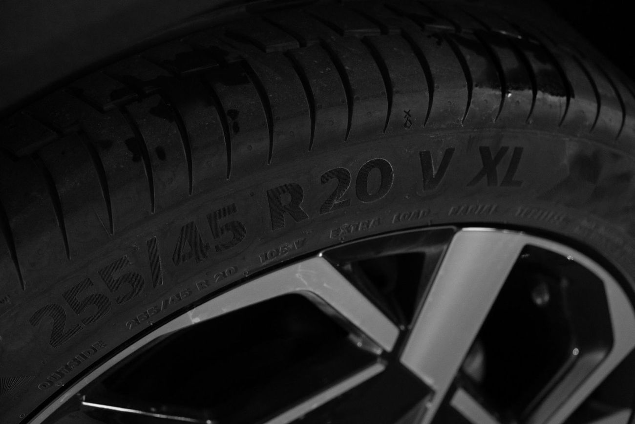 Hyundai Santa Fe Premium 3.5L Premium+ / Hyundai Warranty