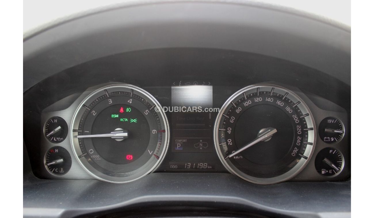 Toyota Land Cruiser (2016) VXR V8 5.7, GCC
