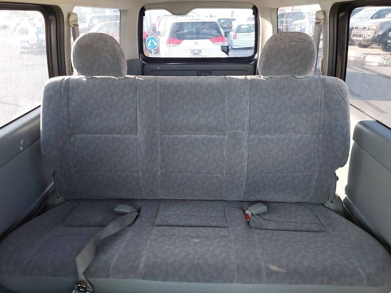 Toyota Hiace TOYOTA HIACE VAN RHD 2005 MODEL 2.0 L PETROL AUTOMATIC(PM19959)