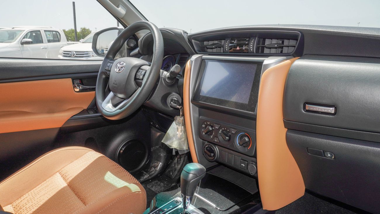 تويوتا فورتونر 2.7 L