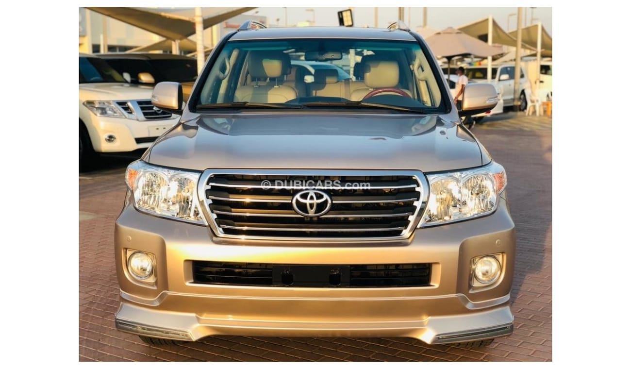 Toyota Land Cruiser Toyota land cruiser 6 cylinder GCC full option