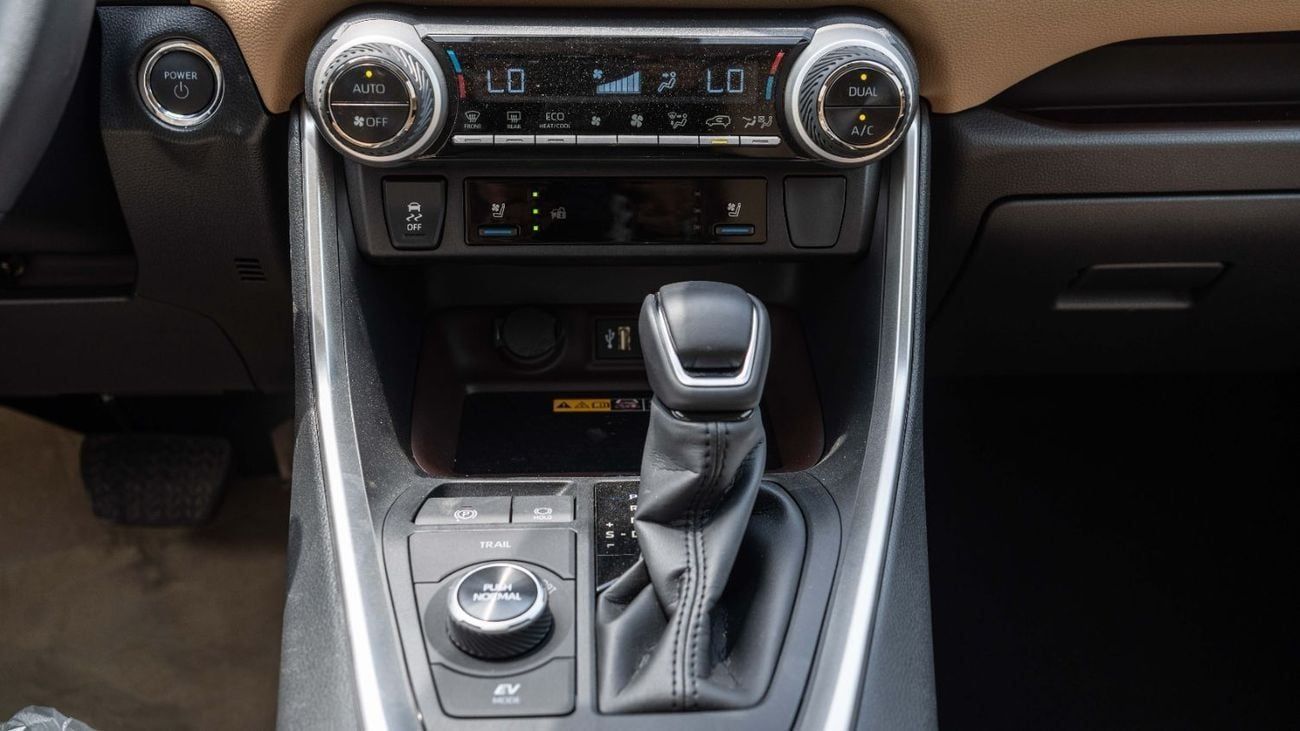 تويوتا راف ٤ 2025 Toyota Rav4 Limited 2.5L AWD AT Hybrid (Silver-Tan)