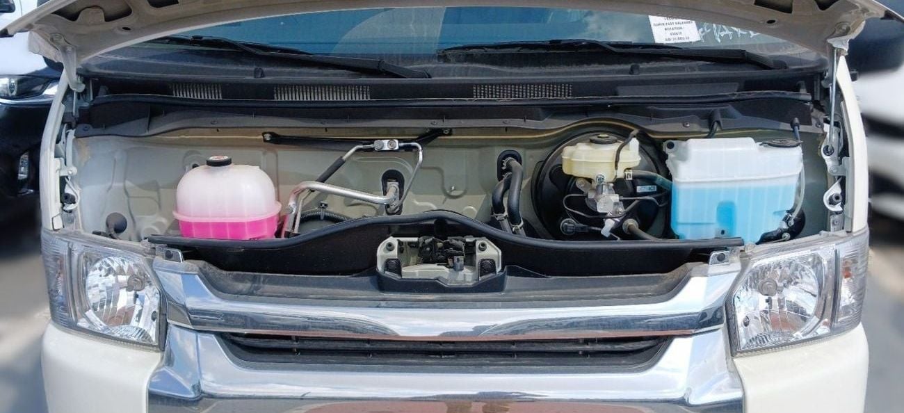 تويوتا هاياس Toyota HiAce GL Highroof 2.5L Diesel MT 2024YM