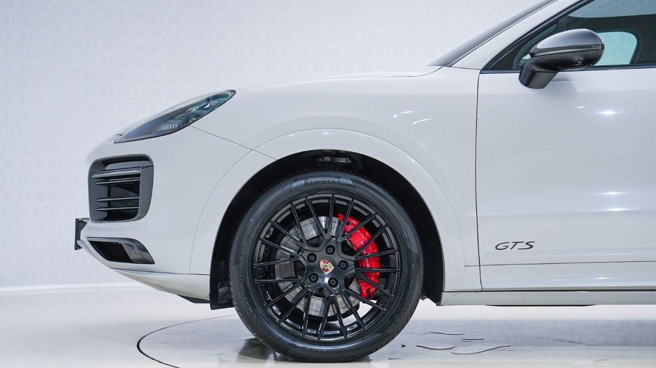 Porsche Cayenne Coupe GTS - AED 6658 P/M - Warranty till 05/2025