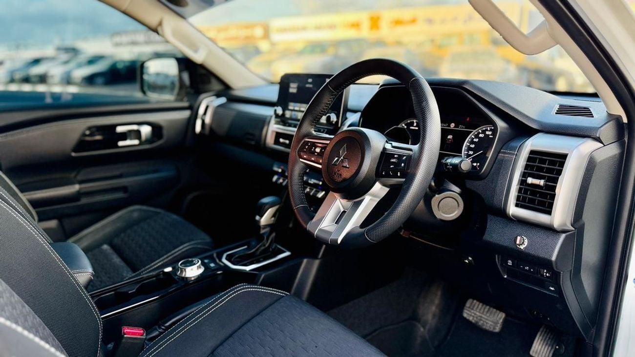 ميتسوبيشي تريتون -