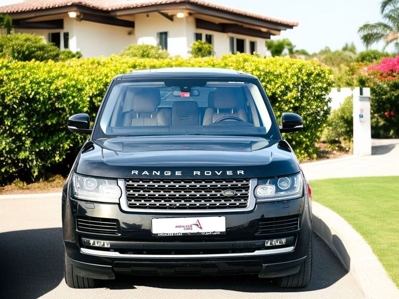 Land Rover Range Rover Vogue 5.0L Vogue HSE 5.0L V8 | 2016 | GCC SPECS | AED 1,850 Per Month