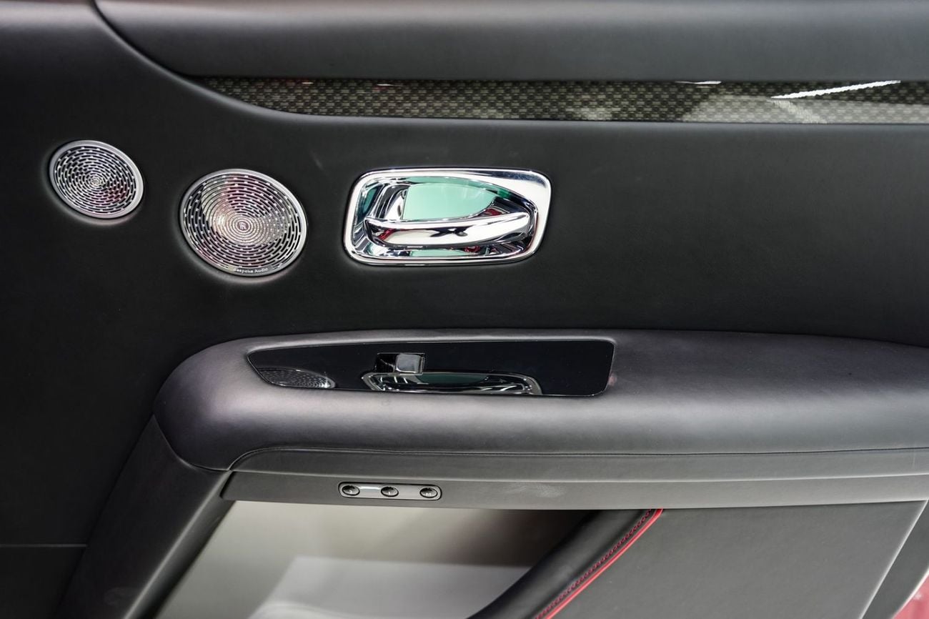 Rolls Royce Ghost 2022 Ghost Black Badge, Entertainment Display, Starlight, Bespoke Audio, GCC Specs!!