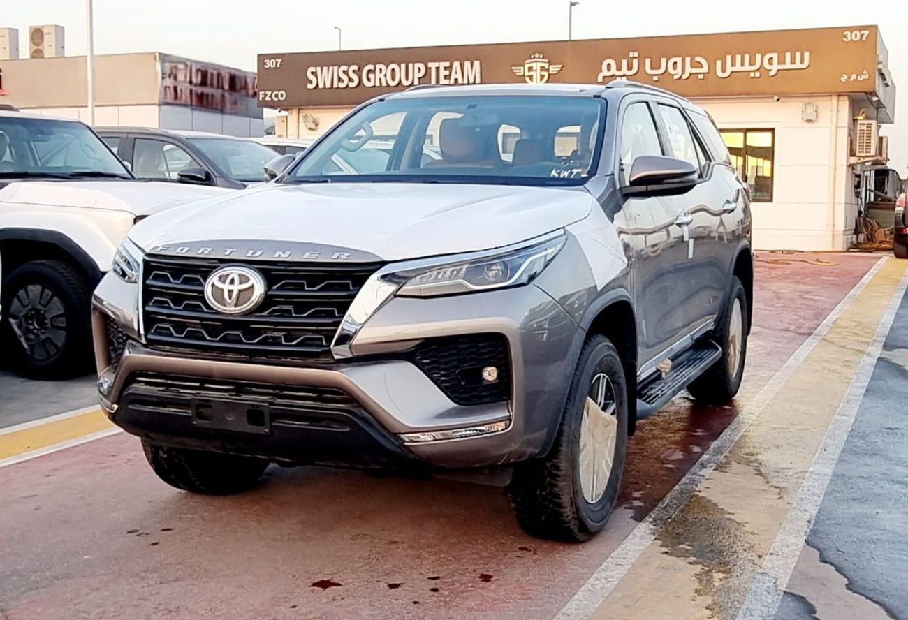 Toyota Fortuner TOYOTA FORTUNER 2.7L 4X4 LEATHER SEATS POWER SEATS FULL OPTION MY 2024