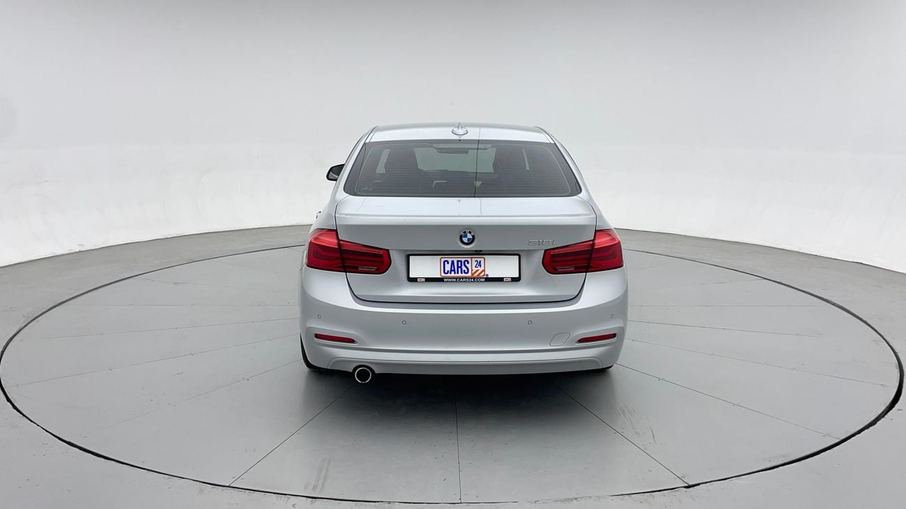 BMW 318i EXCLUSIVE 1.5 | Zero Down Payment | Free Home Test Drive