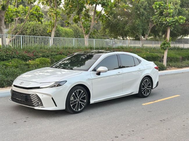 Toyota Camry GLE HEV, миниатюра 17