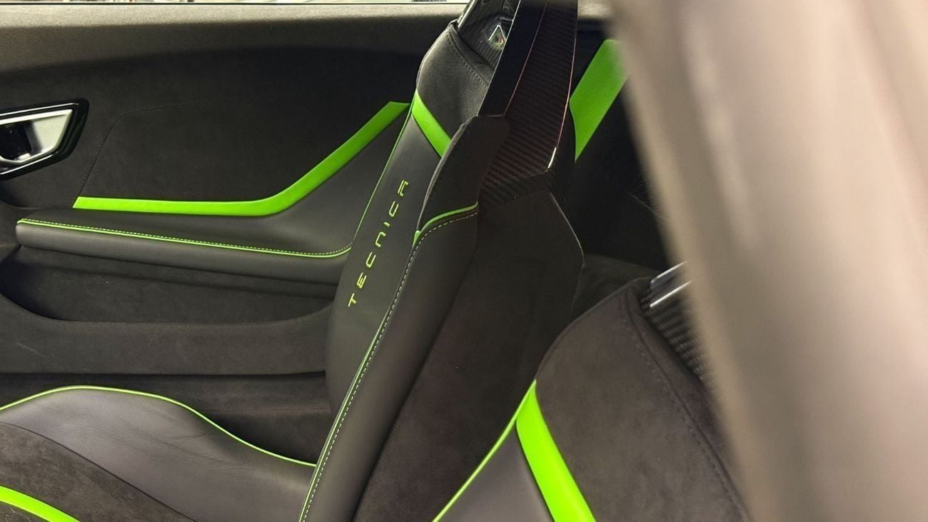Lamborghini Huracan Lamborghini Huracán Tecnica LP640-2 2024 - Verde Mantis
