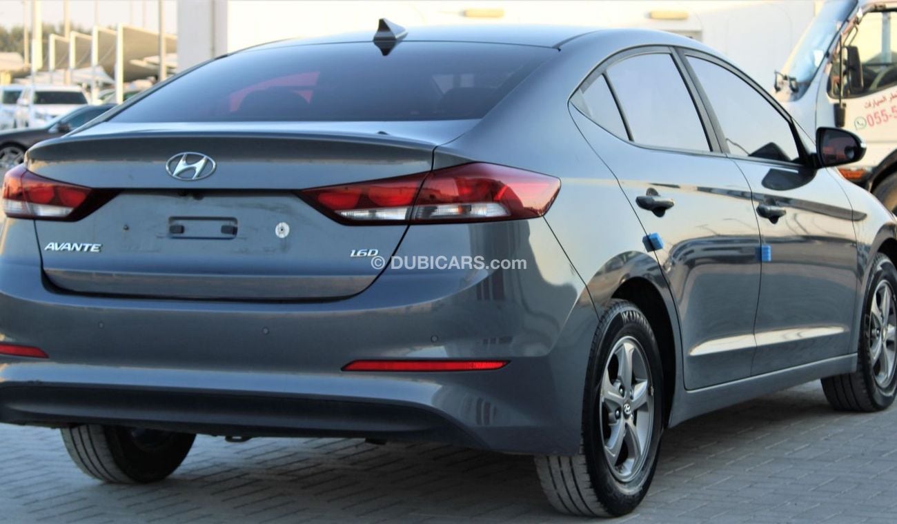 Hyundai Avante Hyundai Avante 2018 imported papers from Korea customs, in excellent condition, without accidents, v