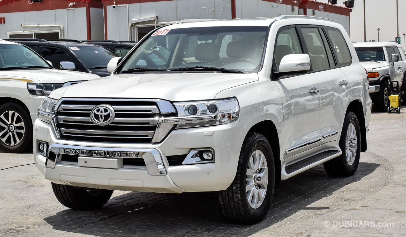 Toyota Land Cruiser GXR V6