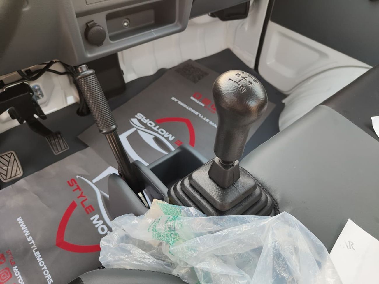 Suzuki Carry 2026 New Super Carry with Powerful Engine - Mini Truck - 1.2L 5 Speed MT
