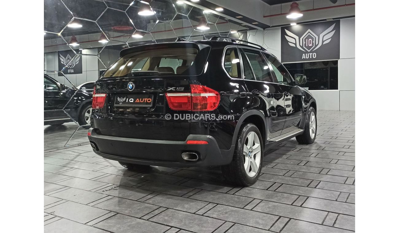 Used BMW X5 2009 for sale in Dubai - 572571