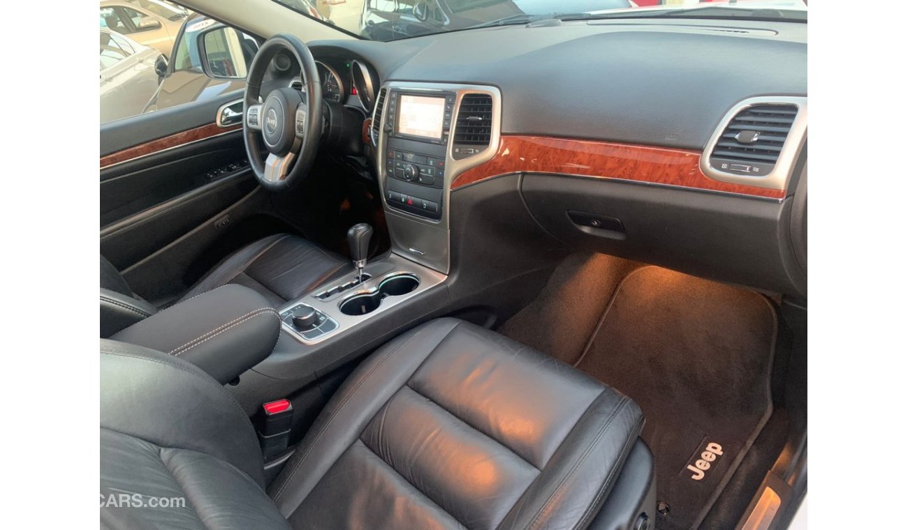 جيب جراند شيروكي Jeep Grand Cherokee_Gcc_2013_Excellent_Condition _Full option