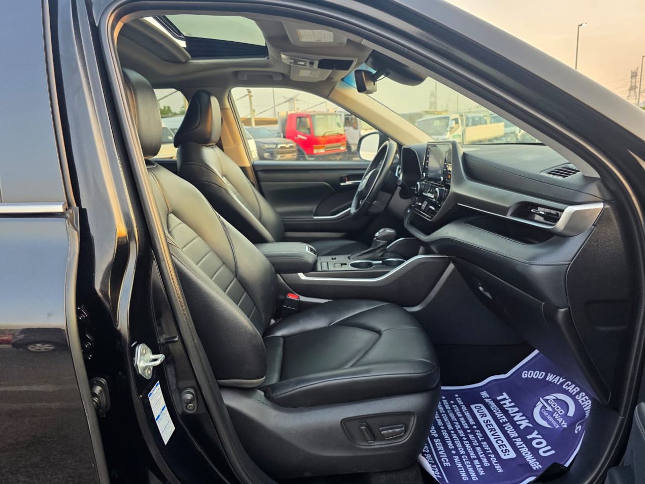 تويوتا هايلاندر 2.5L Hybrid XLE (AWD)