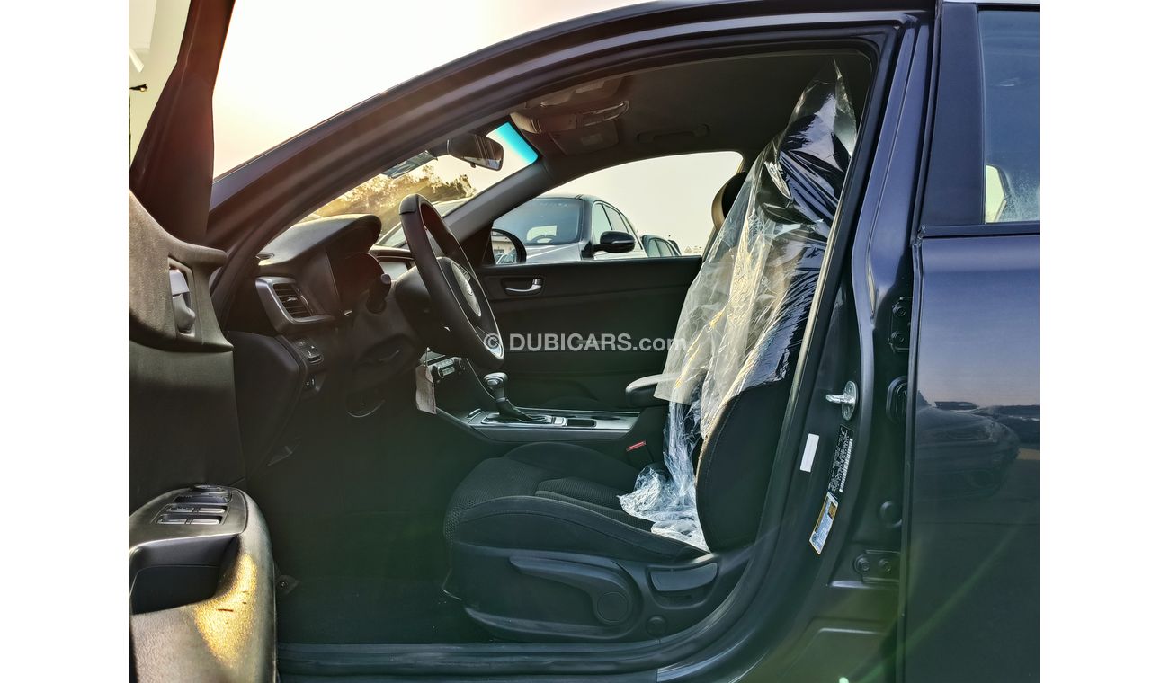 كيا أوبتيما V4 / 2.4L /  LEATHER SEATS / LOW MILEAGE(LOT # 8455)