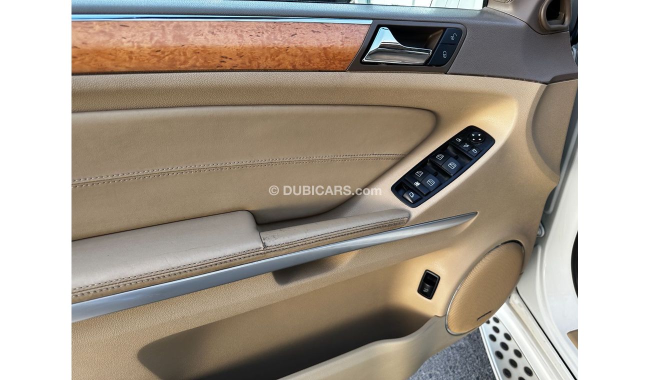 Mercedes-Benz GL 550