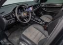 Porsche Macan STD