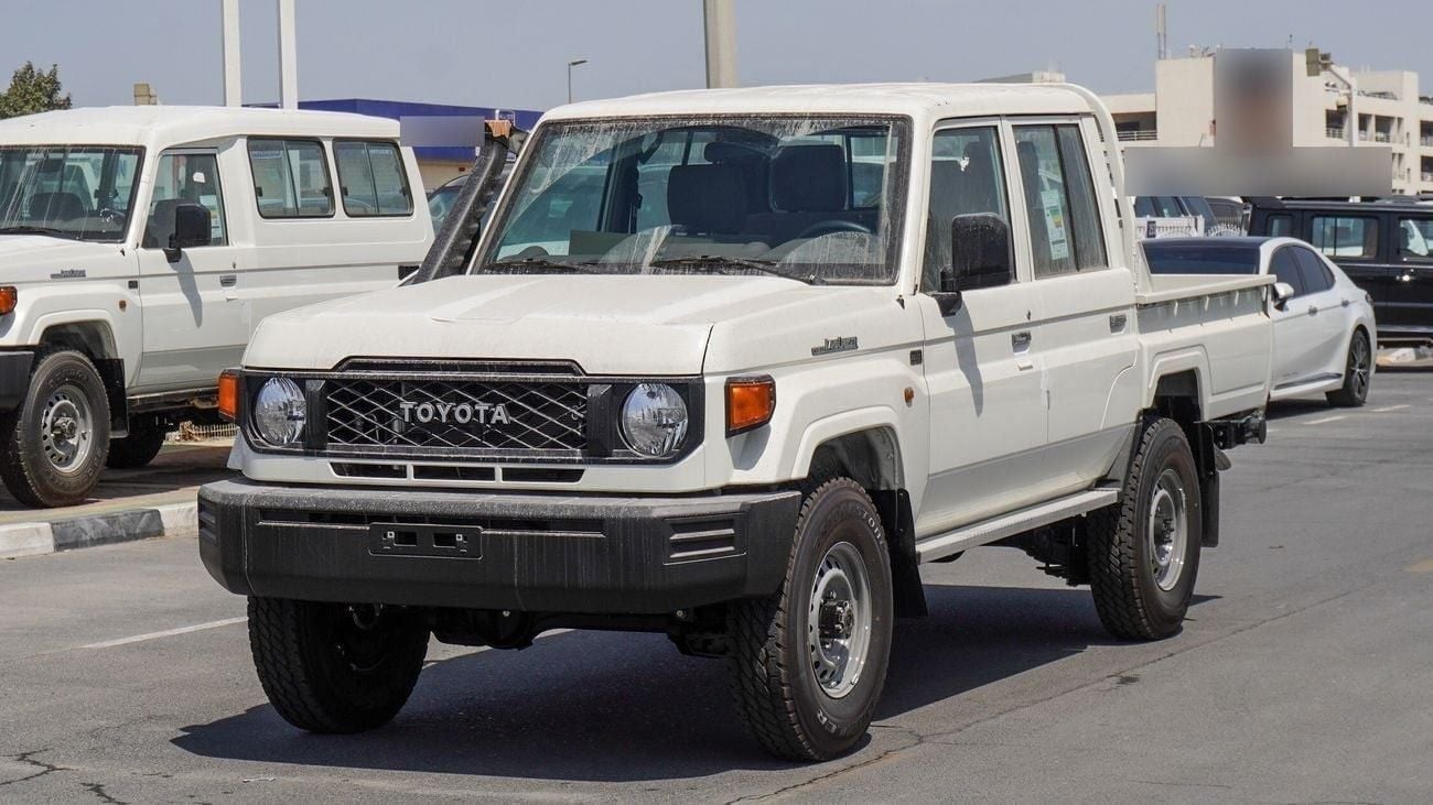 تويوتا لاند كروزر بيك آب TOYOTA LC79 , 2.8L Diesel Double Cabin M/T 2025 MODEL